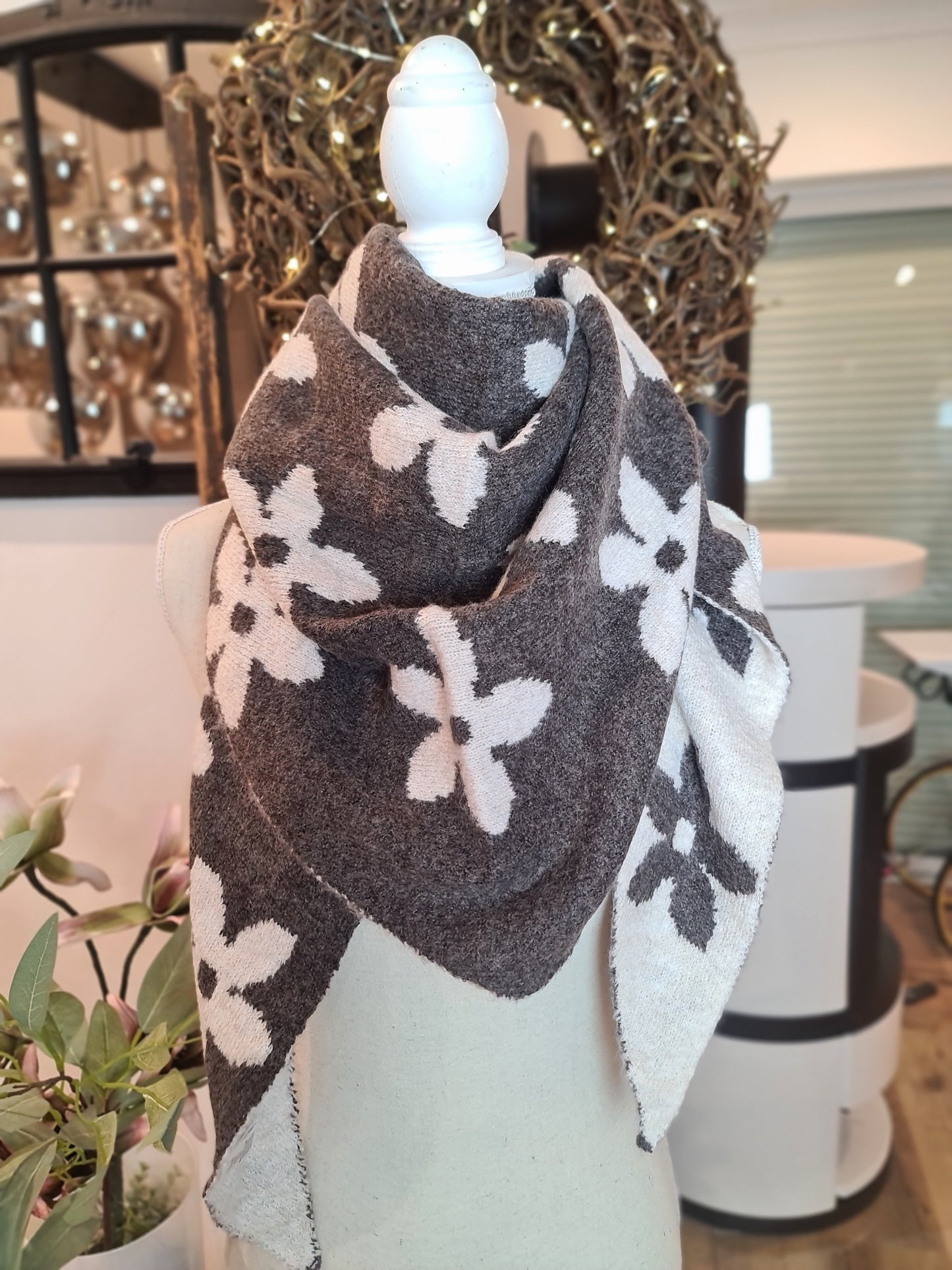 3 Eck Schal schlamm Blume