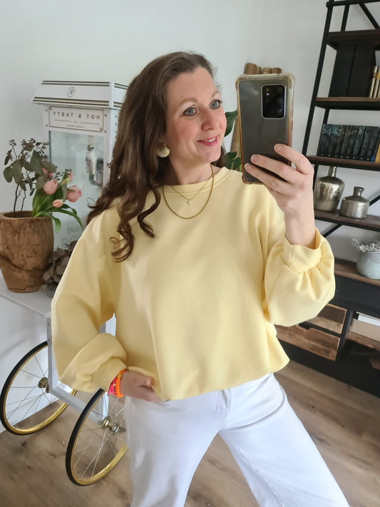 Sweater hell gelb