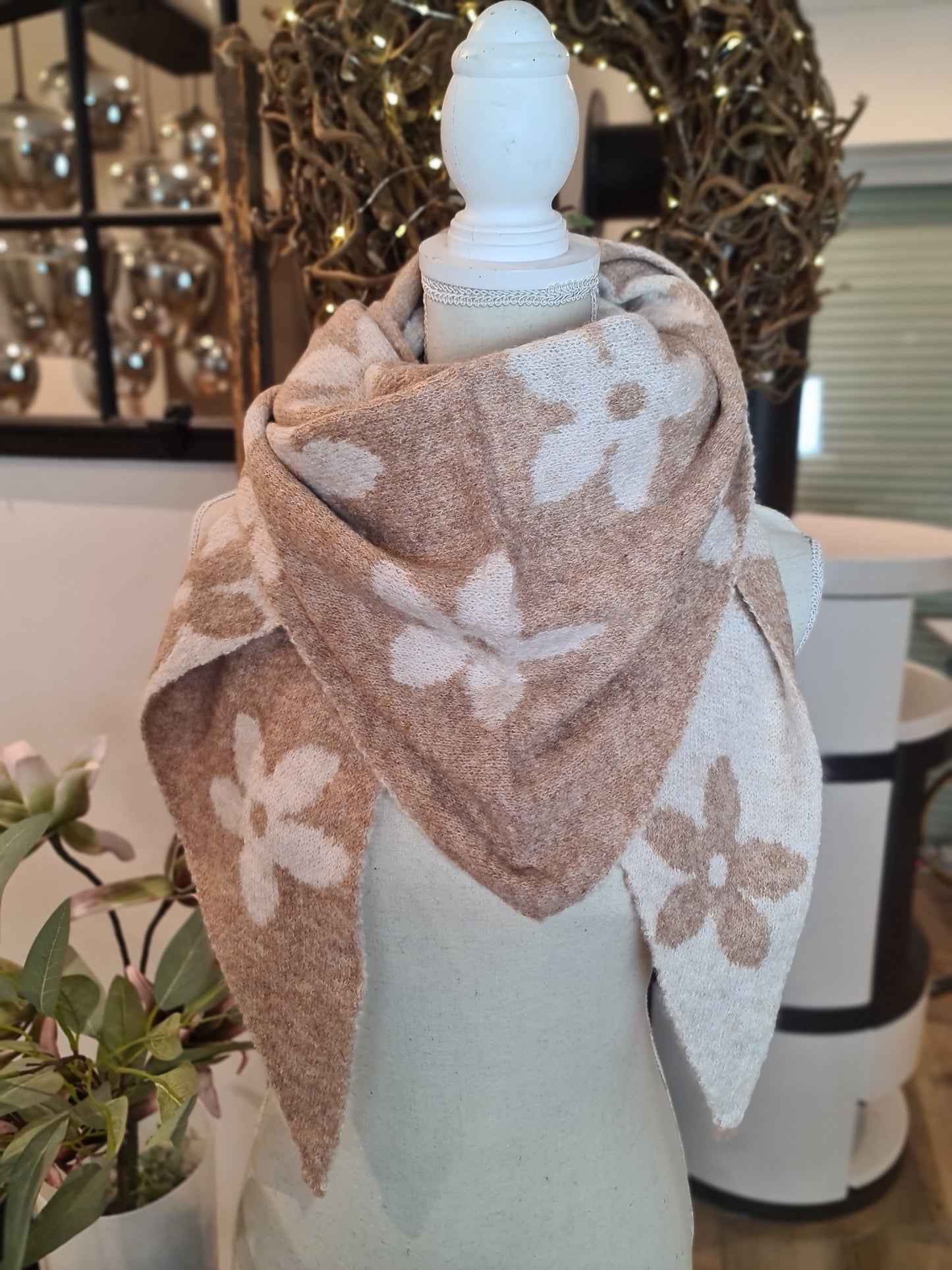 3 Eck Schal beige Blume