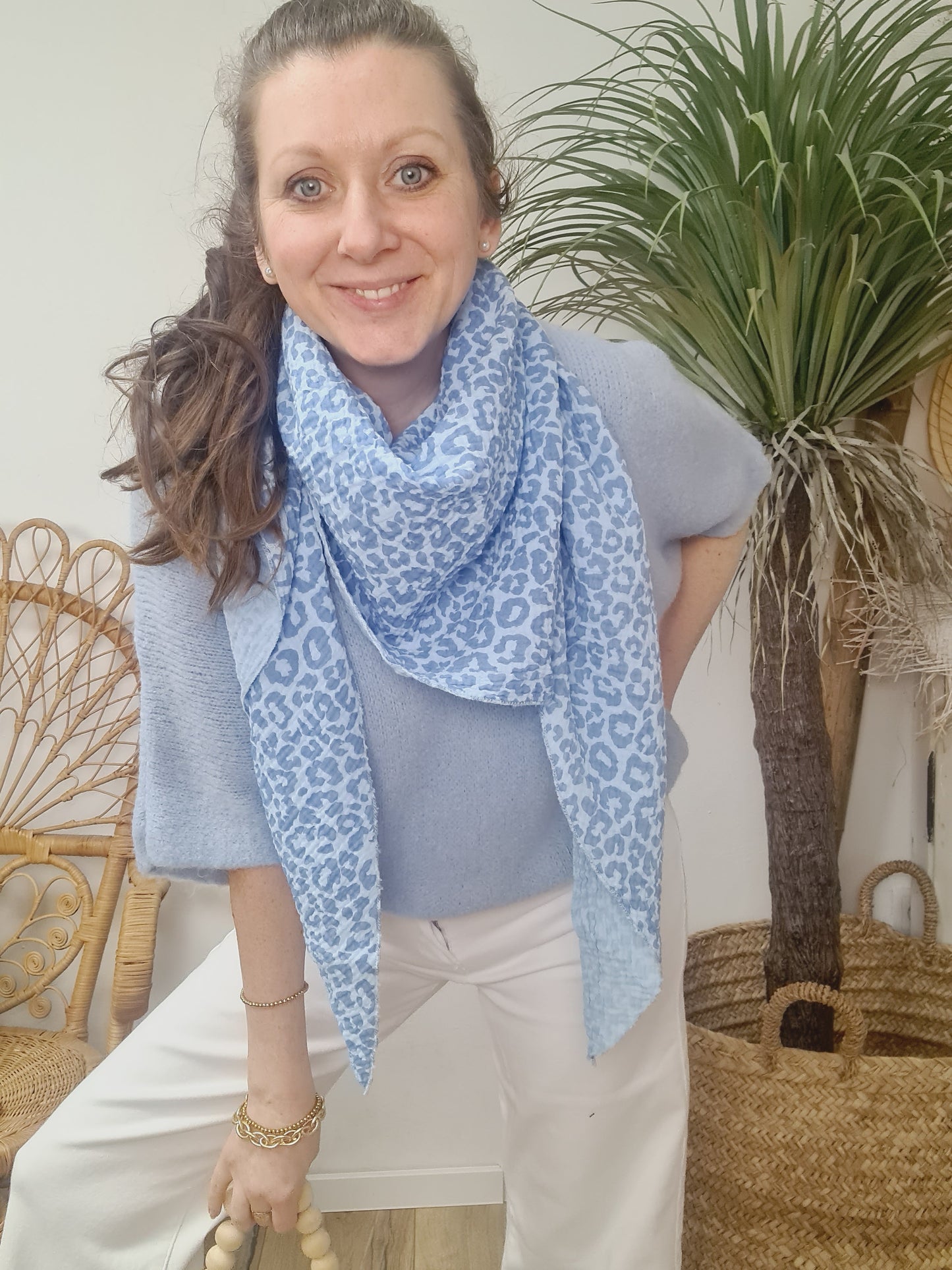 Musselin 3Eck Tuch Leo blau