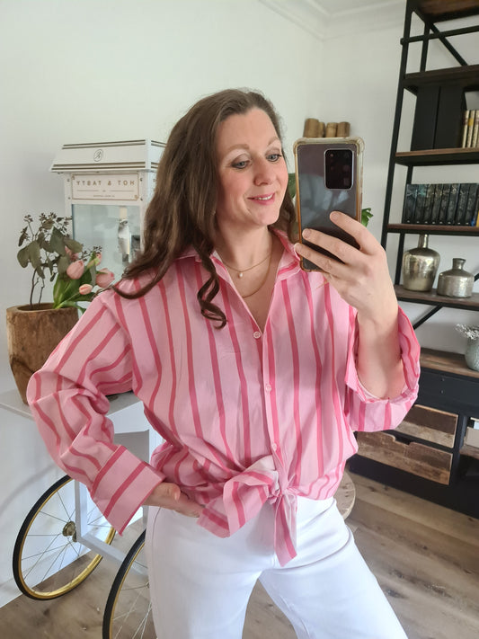 Bluse mit Stickerei