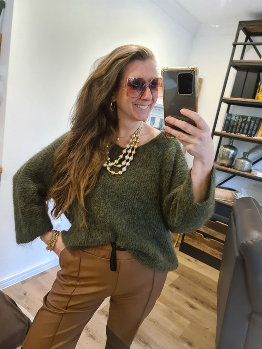 Pulli grün