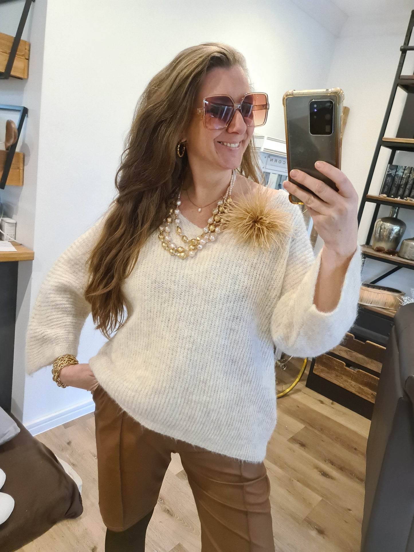 Pulli beige